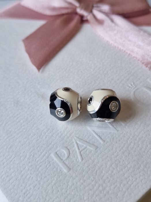 Conta Yin & Yang da Pandora