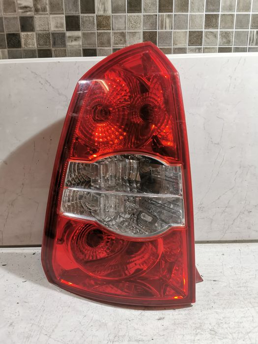 Lampa lewa lewy tył Chevrolet Nubira 3 III Kombi