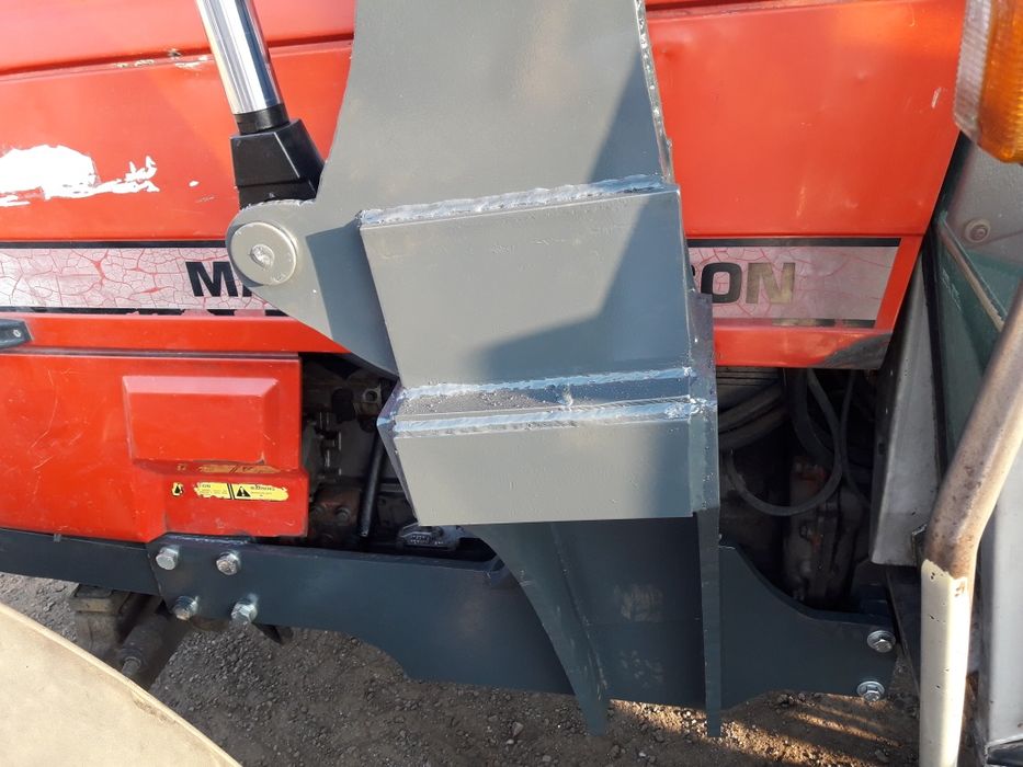 Firma ART-TUR Ładowacz Tur 4 euro ramka mf massey Ferguson 3050 ,3060