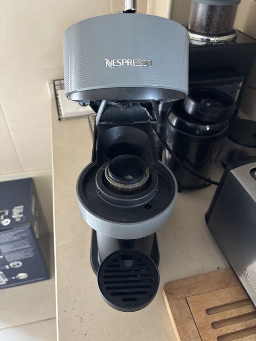 Maquina Nespresso Vertuo