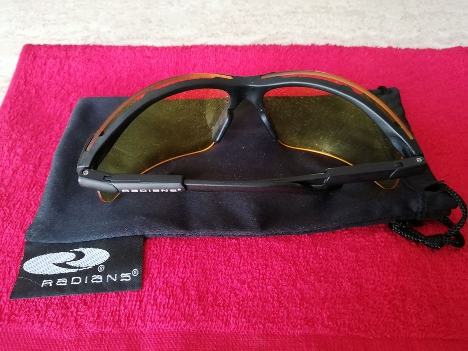 Oculos Radians pouco uso