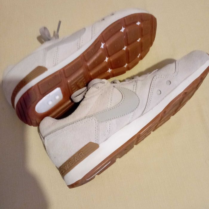 Ténis Nike como novos