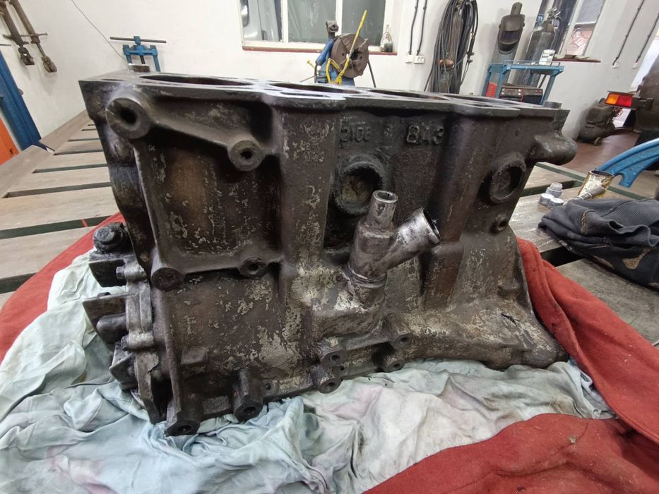 Продам блок ваз 1.3