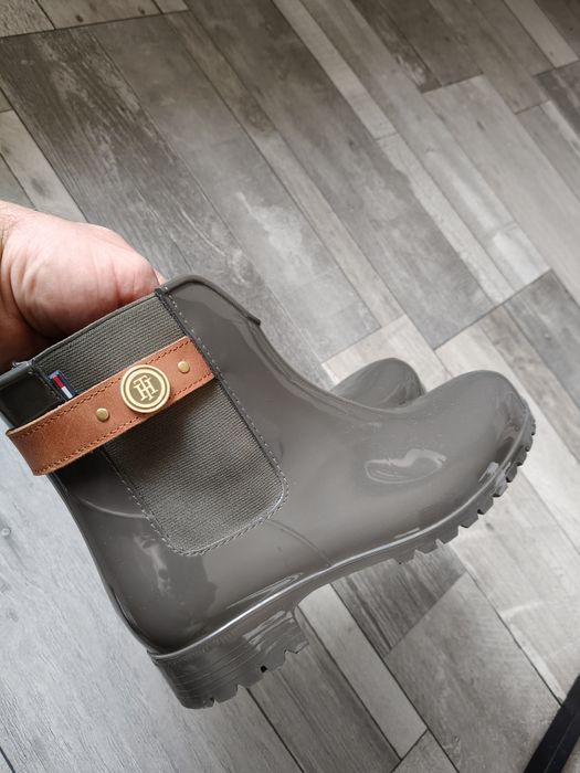 Świetne damskie buty Tommy Hilfiger