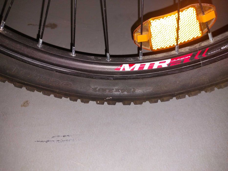 Sprzedam czerwony rower