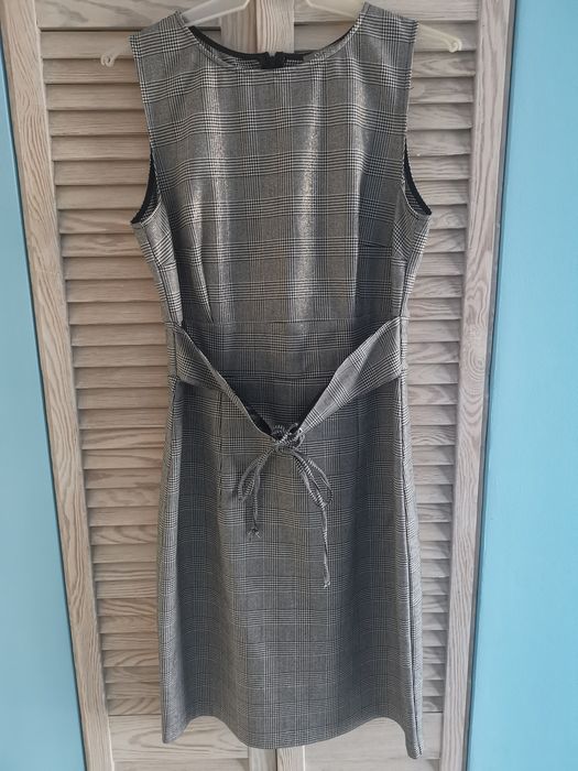 Elegancka sukienka