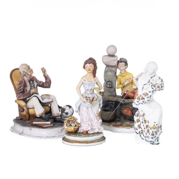 Porcelana - Quatros esculturas - Capodimonte