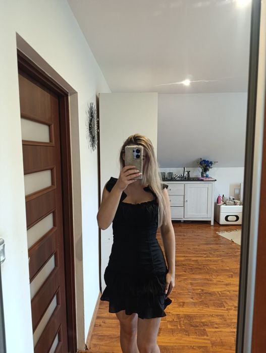 Sukienka marszczona serce dekolt kobieca falbanki XS s