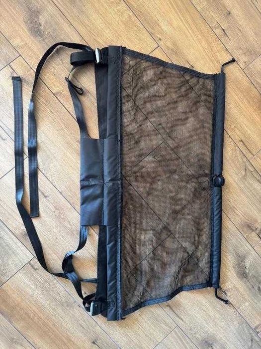 Nylonowa siatka zabezpieczająca VOLVO