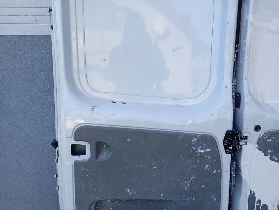 drzwi tylne lewe prawe tył z drabinką opel vivaro a trafic ii primasta