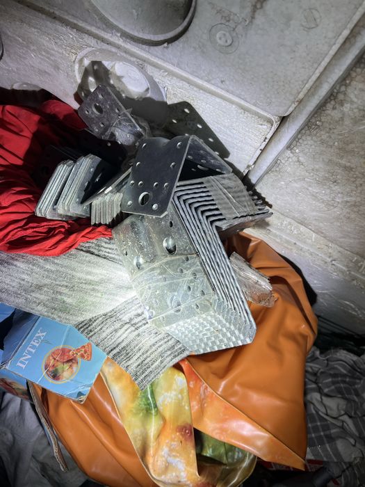 Уголки металлические строительные