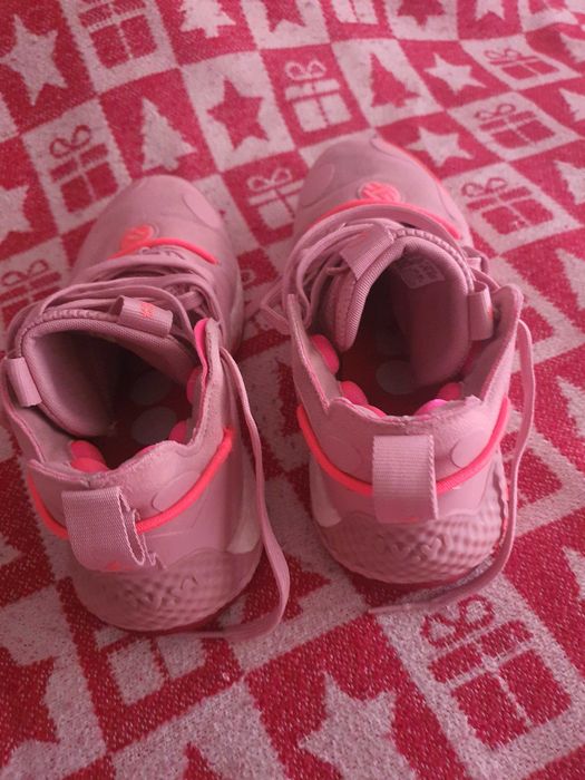 Ténis Adidas Harden Vol. 6 "Pink Jewel  tamanho 42,5