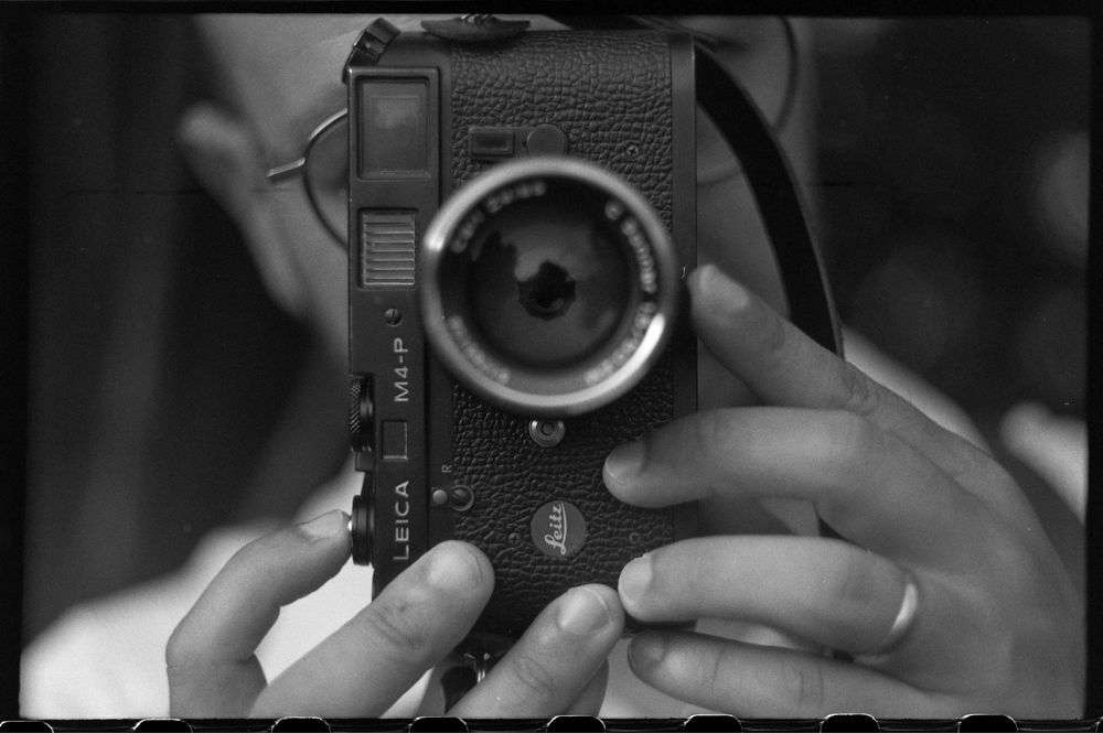 Leica M4-P  com strap couro