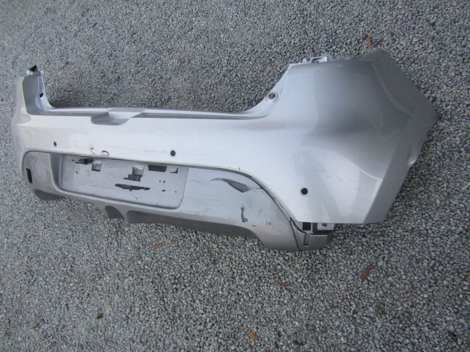 Para-choques traseiro Renault Clio IV GT Line(c/ danos , ver detalhes)
