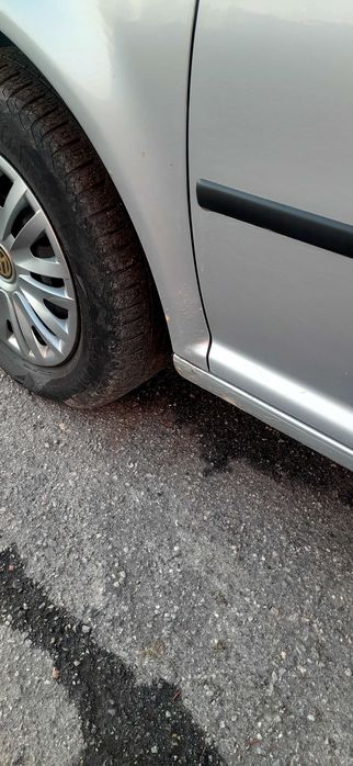 Фольксваген гольф 4 2002р 1.6 mpi