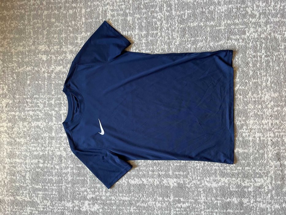 Sportowa koszulka nike dri-fit