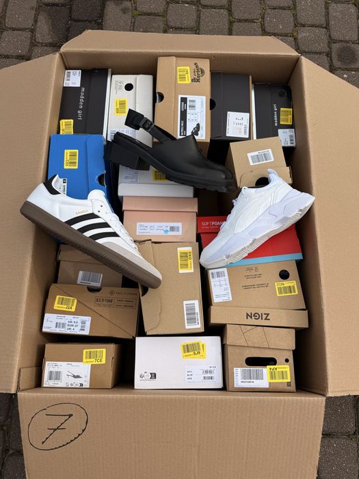 Kartony obuwia premium paleta zwrotow