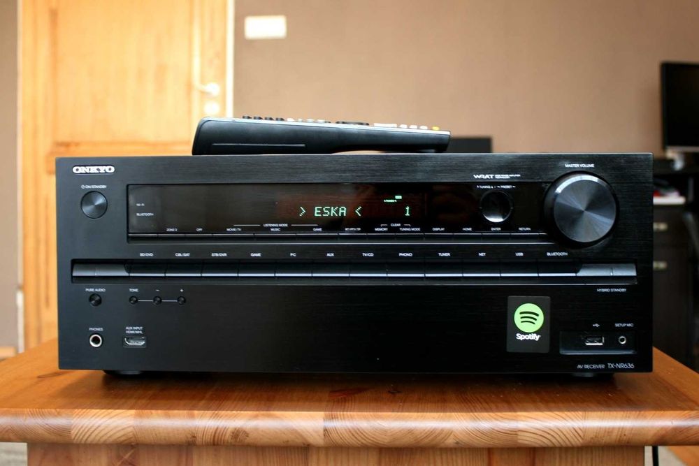 Mocny wzmacniacz  Onkyo Tx Nr 636 Bluetooth Atmos WiFi 160 watt kino domowe