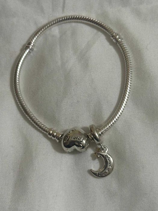 Pulseira Pandora Nova