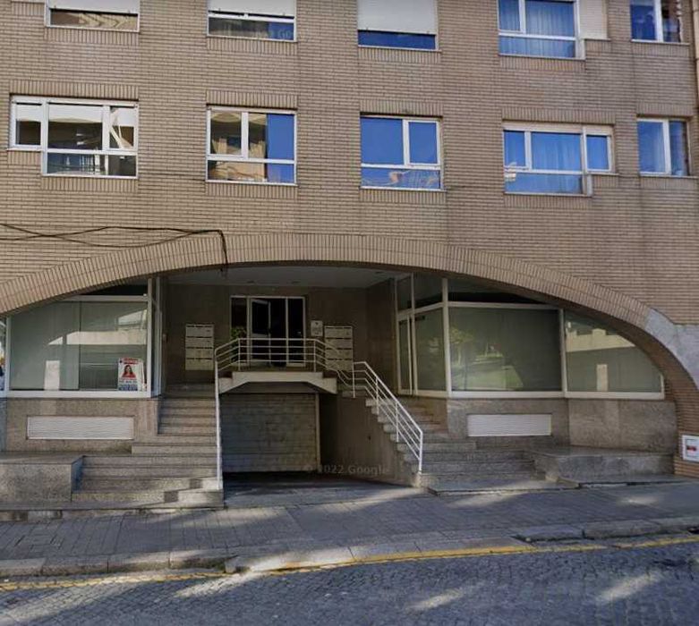 Garagem Rua Santos Pousada 1025