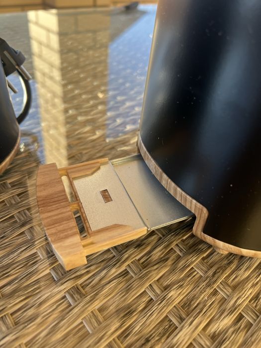 Електрочайник і тостер привезені з Европи