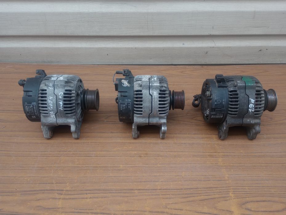 Генератор Volkswagen Golf/Passat/Sharan/T4/Audi/Skoda Octavia/Seat