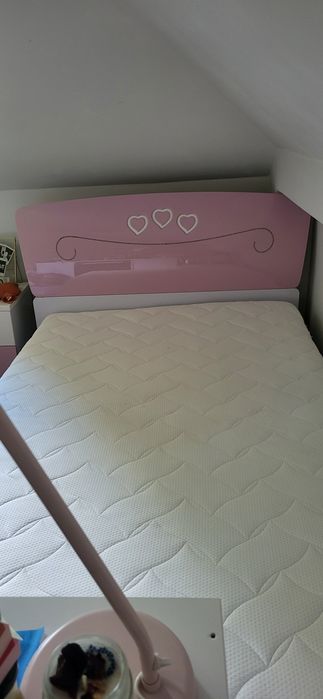Meble dla dziewczynki
