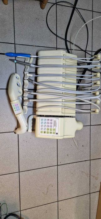 Panel sterujący unit stomatologiczny, dentystyczny Eurodent - Isorama Plus.