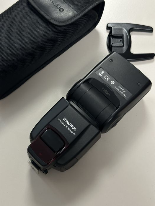 Спалах yongnuo 560 IV