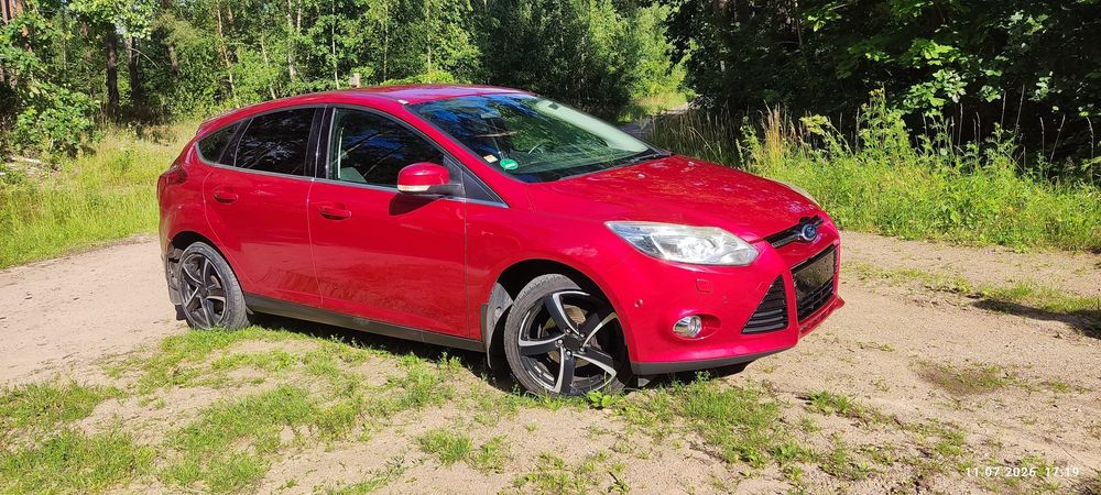Ford Focus 1.6 tdci, bogata wersja XENON, ASYSTENT PARKOWANIA, LED, NAVI