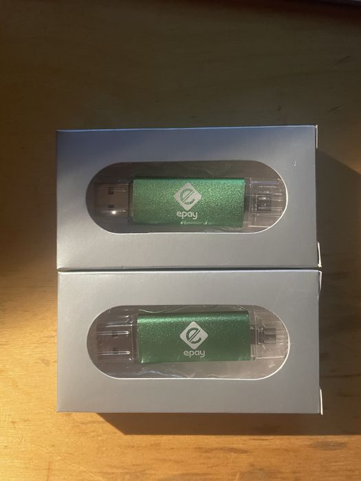 Pendrive 2x16 gb