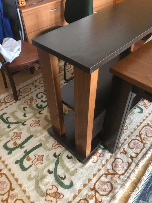 Aparador em Cerejeira (90x110x42)
