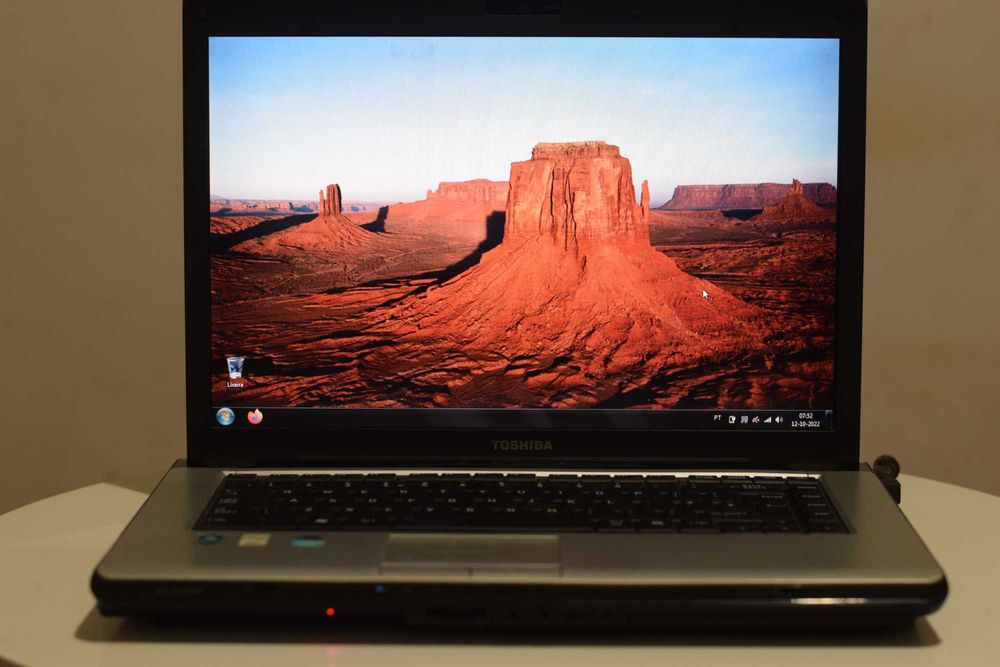 Toshiba Satellite A200 Intel Core2 Duo Extreme X9000 2.8 Ghz