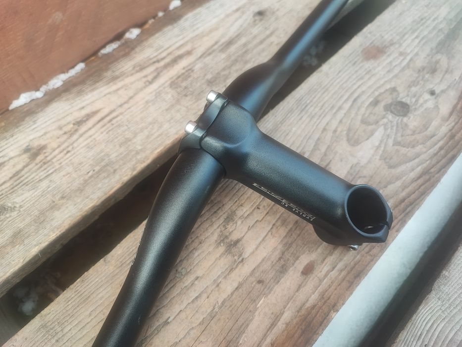 Kierownica i mostek rowerowy Race Face Evolve XC 31.8 ALU retro mtb