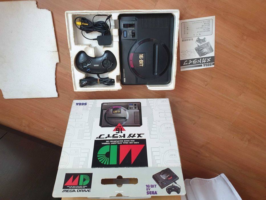 Ігрова приставка Sega mega drive регіон Японія комплект з коробкою