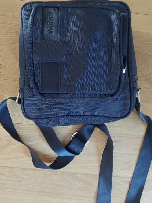 Carpisa wygodna torebka granat crossbody