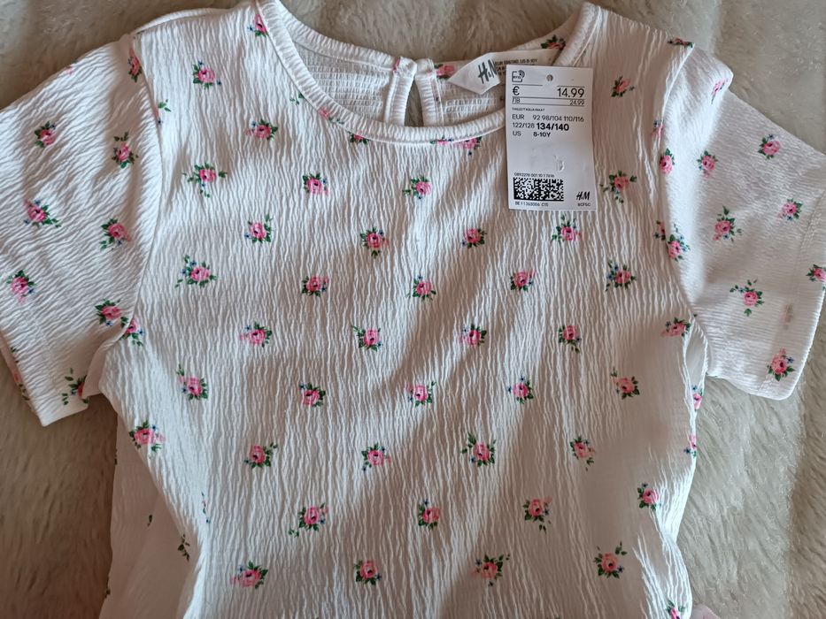 Vestidos menina NOVOS  t8/10