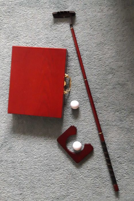 Caixa e kit prática de golfe - Artigo VINTAGE.