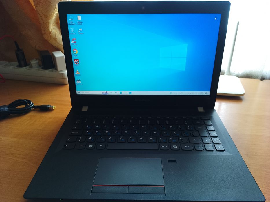 Ноутбук Lenovo Ideapad E31-70