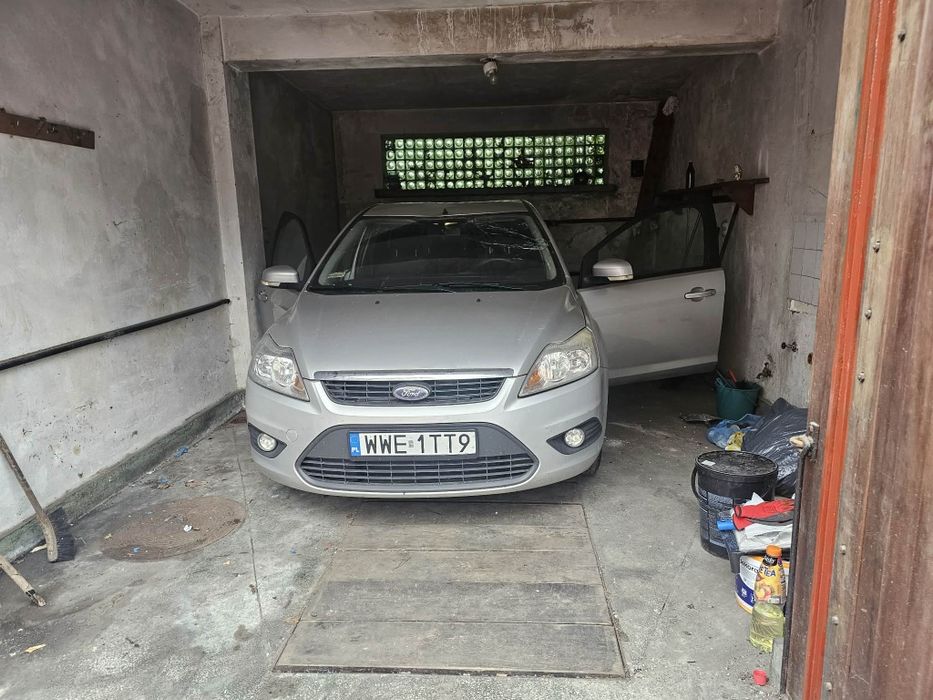 Duży garaż na Pradze Północ 24 m² - Widok 2