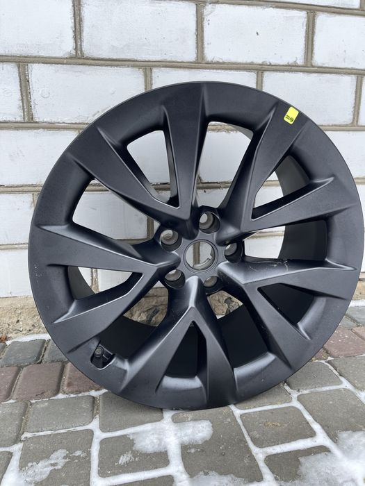 Tesla Model X диски оригінал 20 один диск