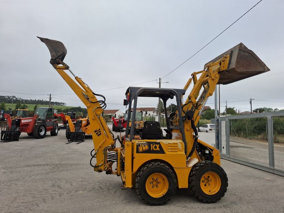 JCB  1 cx retroescavadora