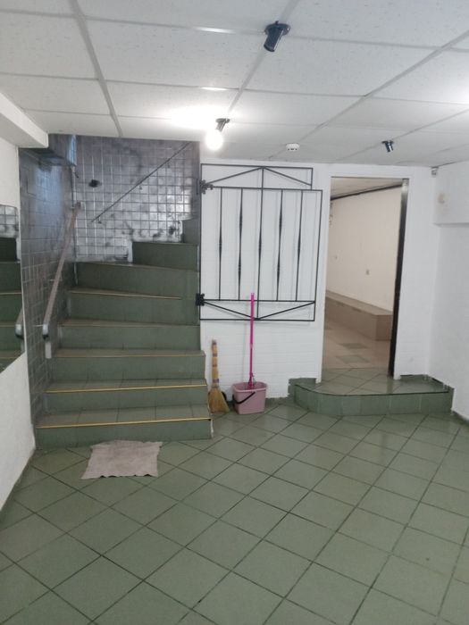 Оренда. Українка. Приміщення підвальне 45м2.