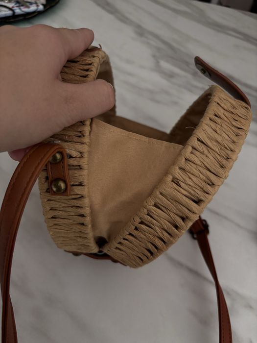 Torebka pleciona okragla sinsay