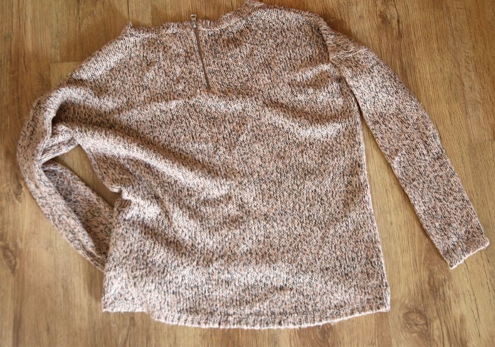 sweterek  rozmiar 44