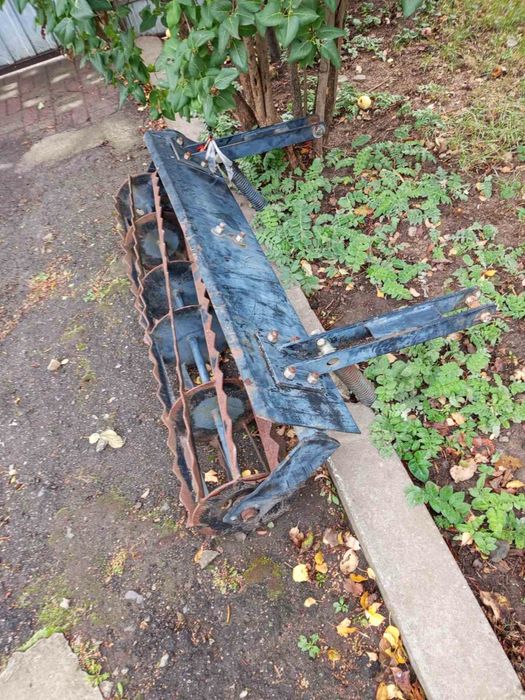 Продам каток з кріпленнями до С/г техніки