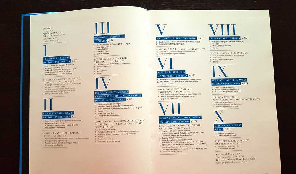 Novo Atlas da Língua Portuguesa (ilustrado) edição bilingue PT & ENG