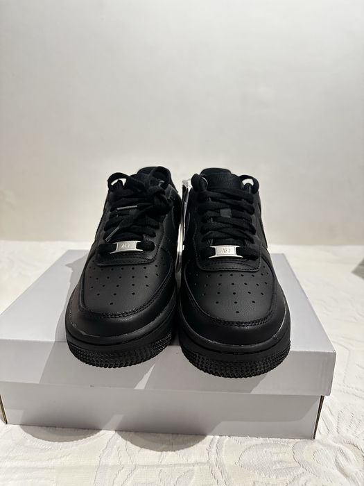 Nike Air Force 1 Preto - n38,5