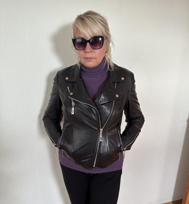 Женская кожаная косуха