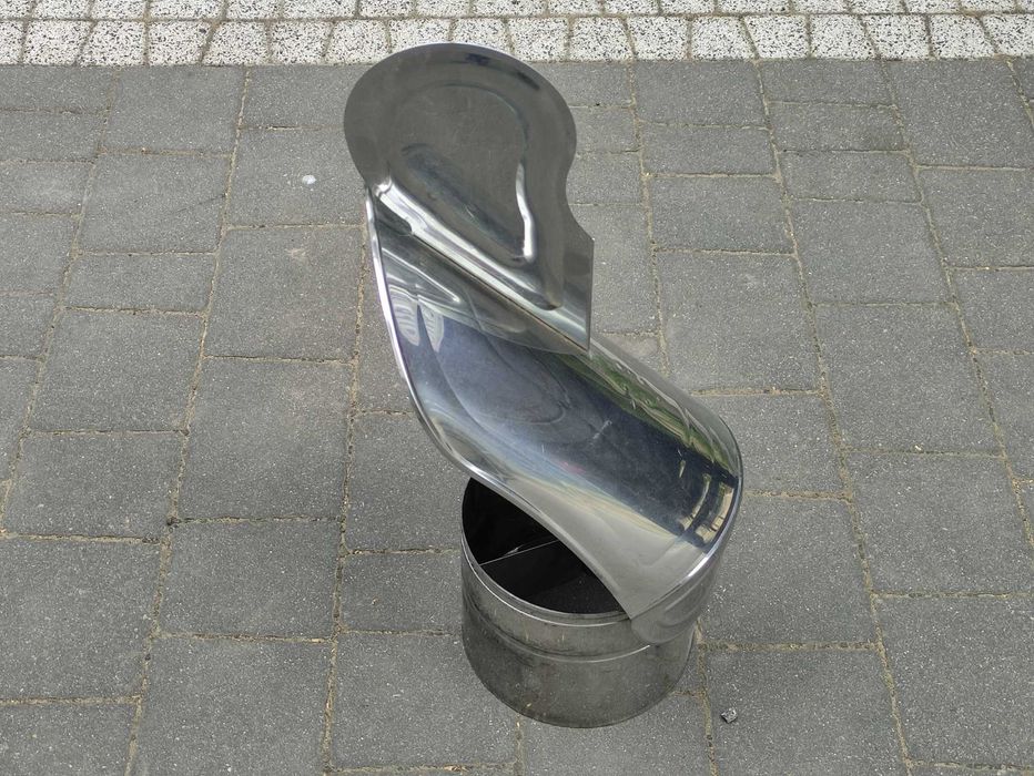 Nasada kominowa obrotowa strażak kogut fi 20 cm chrom